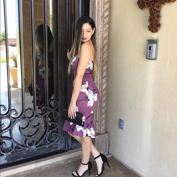 Strapless Dress~ Lilac~ Small Only-CLEARANCE - Picture 3 of 6